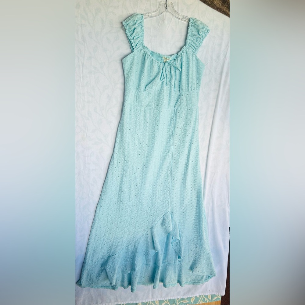 Derek Heart Sky Blue Asymmetrical Dress - Picture 3 of 7